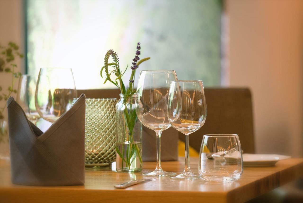 2Theimat - Hotel & Restaurant モールバッハ エクステリア 写真